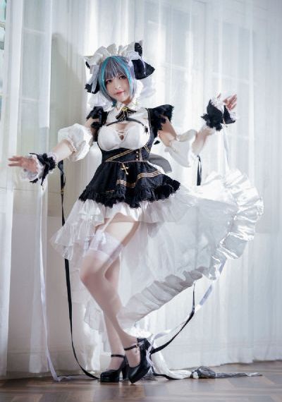 嗯啊边走边做高潮了h娇妻