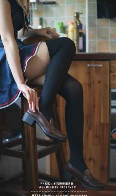 黑人强插我逼好爽