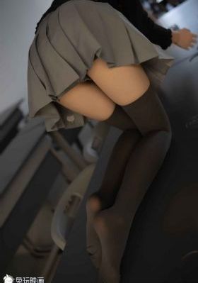 几个人轮流干嫩逼视频